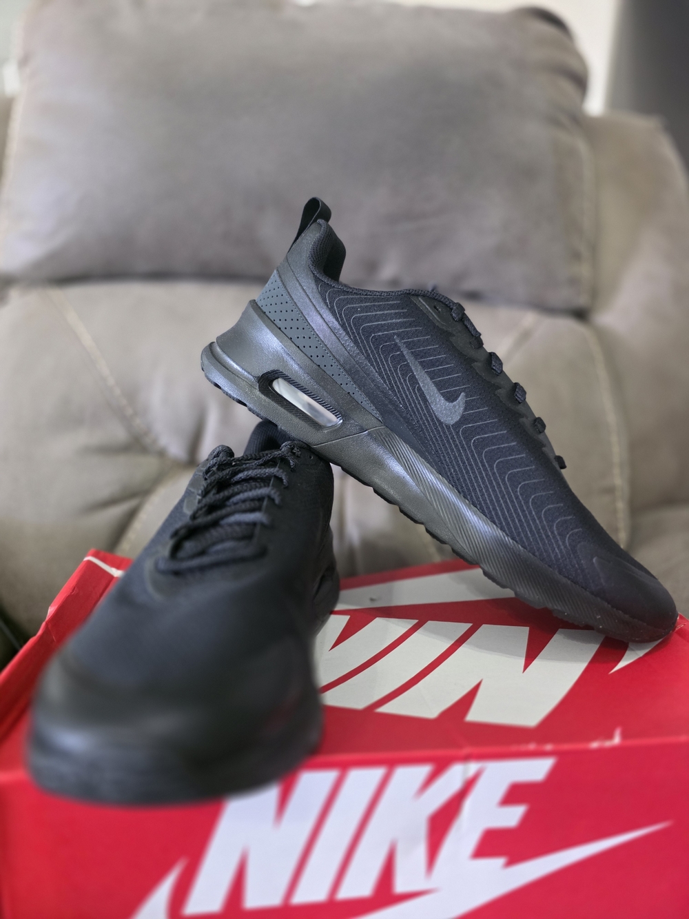 Nike Air Max Nuaxis triple black trainers size 13 men's also fits 14.5 women's
